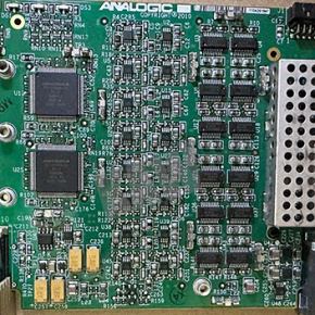For Sale 10-71459-01 REV 04/BSX73-1220E QV-ADC1 DAS BOARD